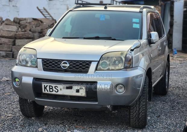 Nissan X-Trail 2009 Silver
