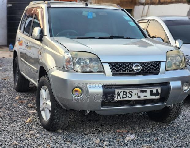 Nissan X-Trail 2009 Silver