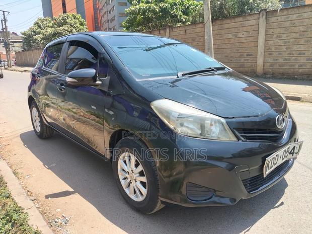 Toyota Vitz 2014 Black