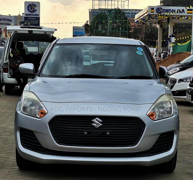 Suzuki Swift 2019 Silver
