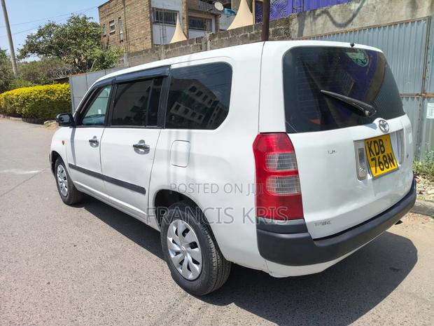 Toyota Succeed SV Premium 2014 White