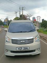 Toyota Noah 2011 Silver for sale