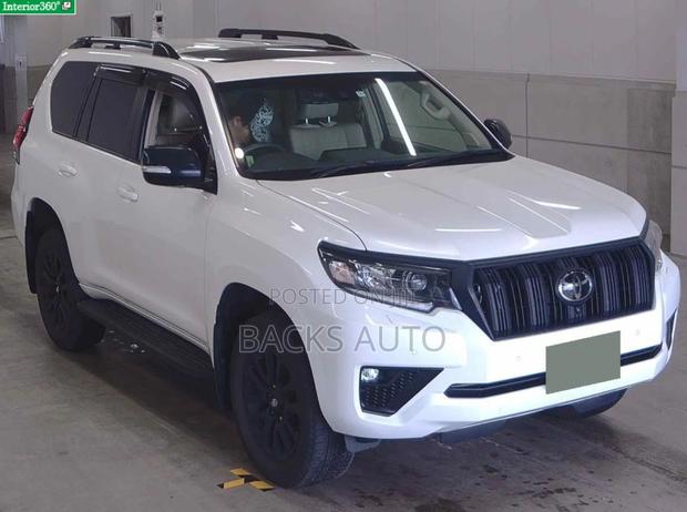 Toyota Land Cruiser Prado 2022