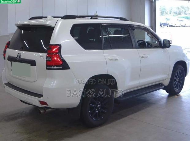 Toyota Land Cruiser Prado 2022
