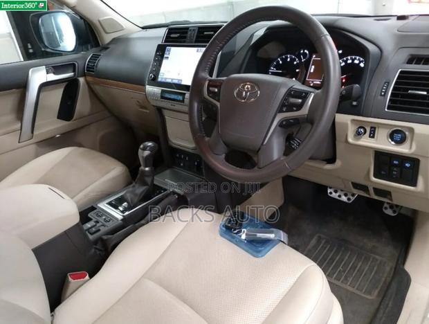 Toyota Land Cruiser Prado 2022