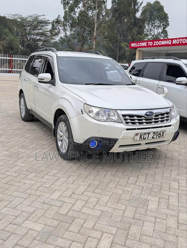 Subaru Forester 2012 White