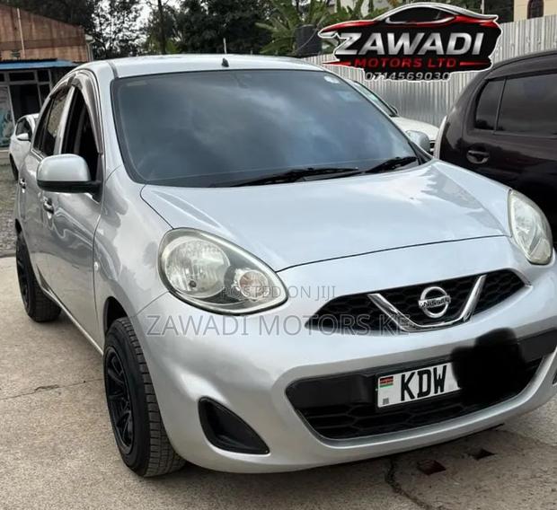 Nissan March 2016 Silver