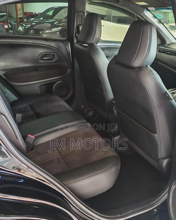Honda Vezel 2020 Matt Black