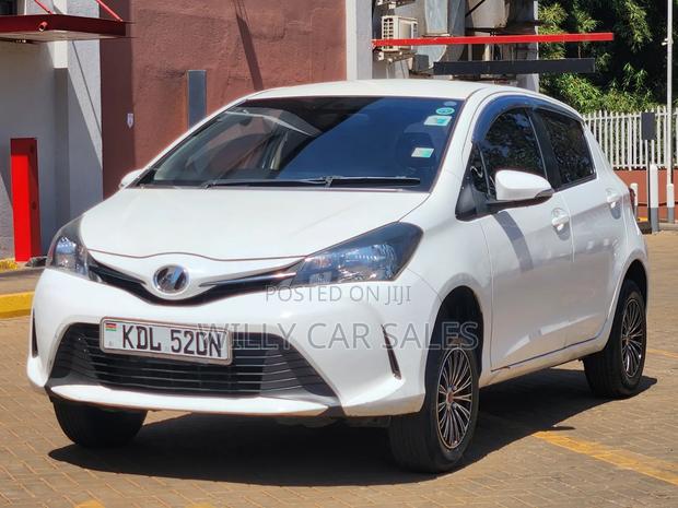 Toyota Vitz 1.0 FWD 3dr 2016 White