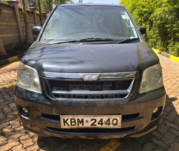Toyota Noah 2003 Black