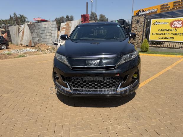 Toyota Harrier 2.0 Turbo GR Sport 2019 Black