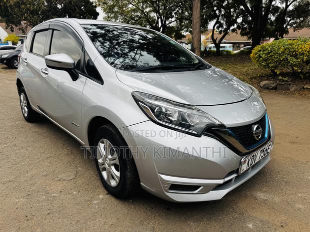 Nissan Note 1.2 Hybrid 2018 Silver