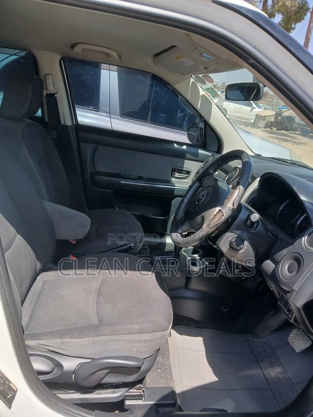 Mazda Verisa 2014 White
