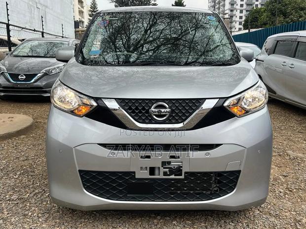 Nissan Dayz 2020 Silver