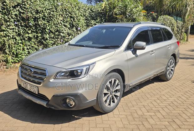Subaru Outback 2015 Gold
