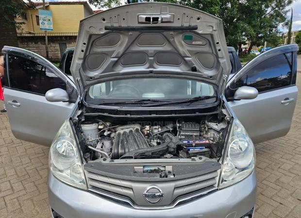 Nissan Note 2009 Silver