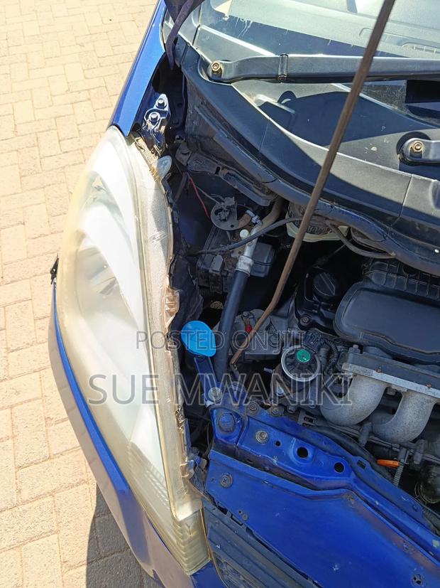 Honda Fit 2010 Blue