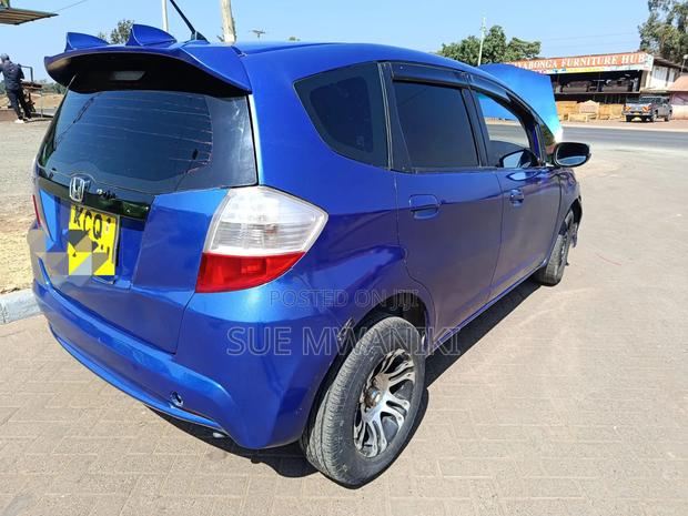 Honda Fit 2010 Blue