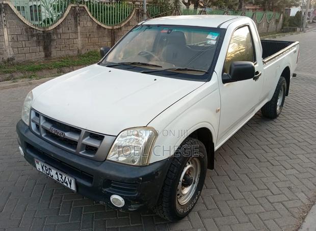 Isuzu D-MAX 2008 White
