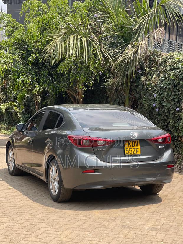 Mazda Axela 2017 Gray