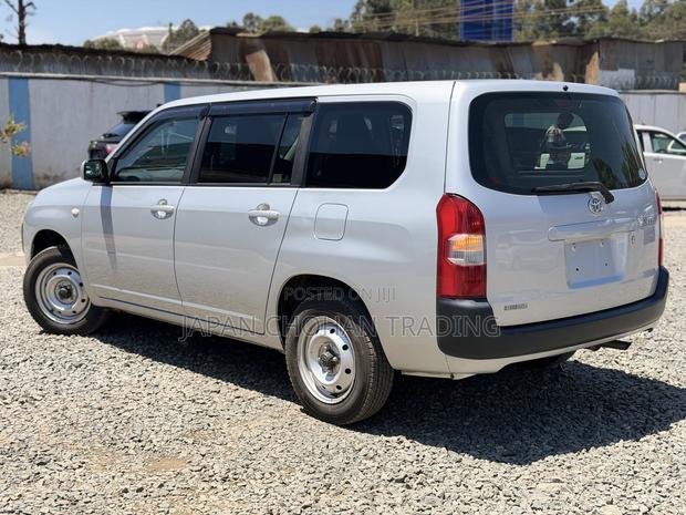 Toyota Succeed 2019 Silver