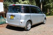 Toyota Sienta 2006 Silver for sale