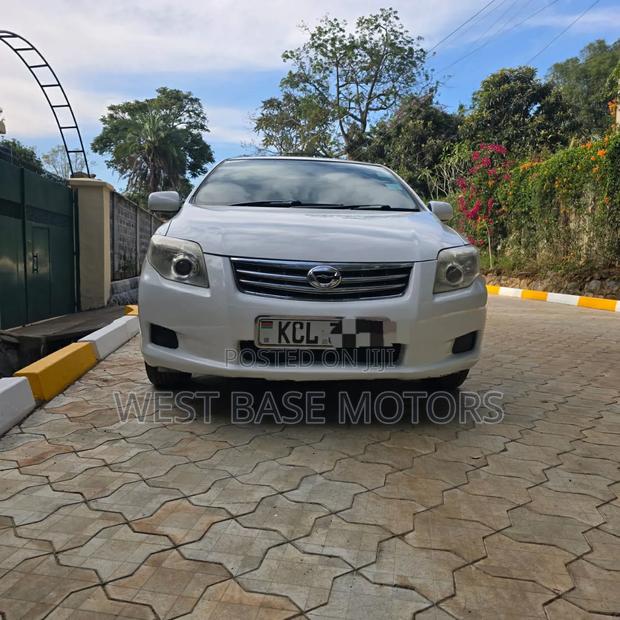 Toyota Axio 2011 White
