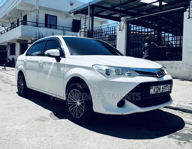 Toyota Axio 1.5 X 2WD 2017 White