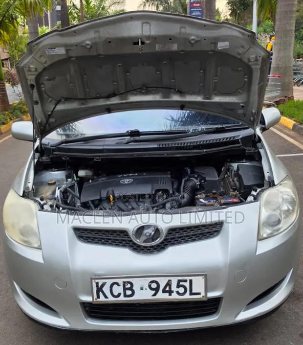 Toyota Auris 2008 Silver