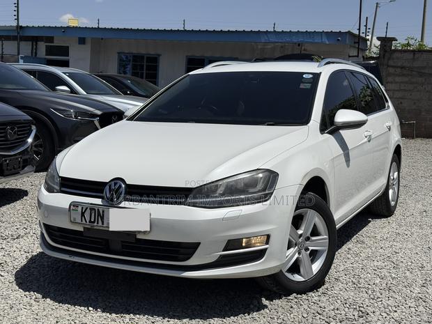 Volkswagen Golf Variant 2016 White