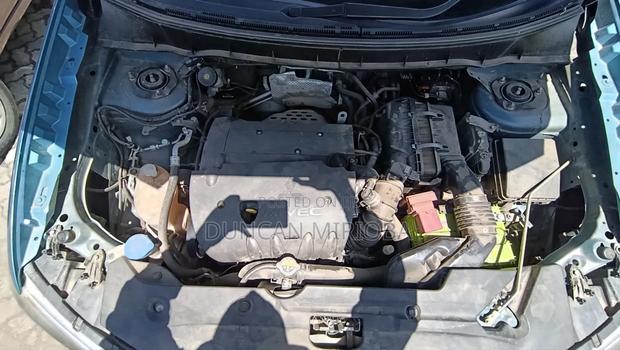 Mitsubishi RVR 2009 Blue