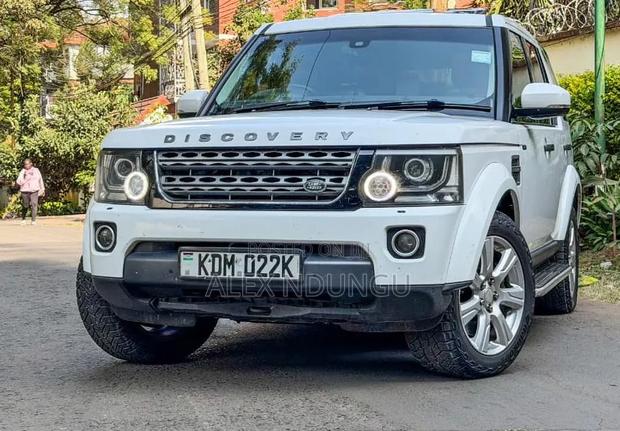 Car 2016 White