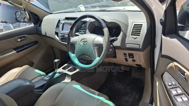 Toyota Fortuner 2014 White
