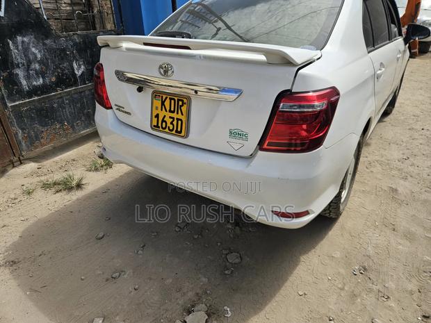 Toyota Axio 2018 White