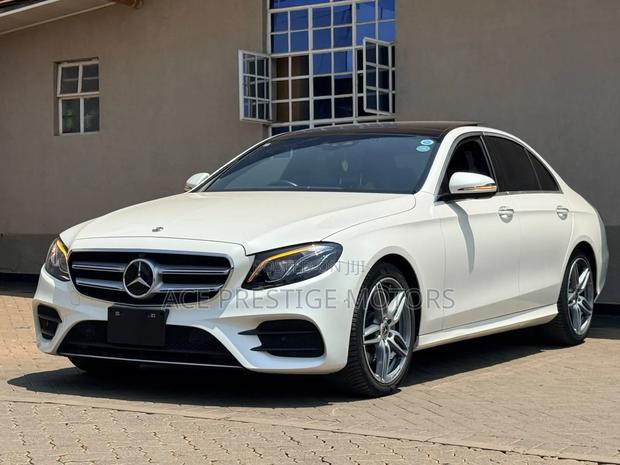 Mercedes-Benz E200 2020 White