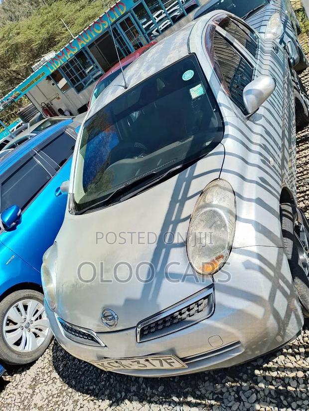 Nissan March 2009 Silver