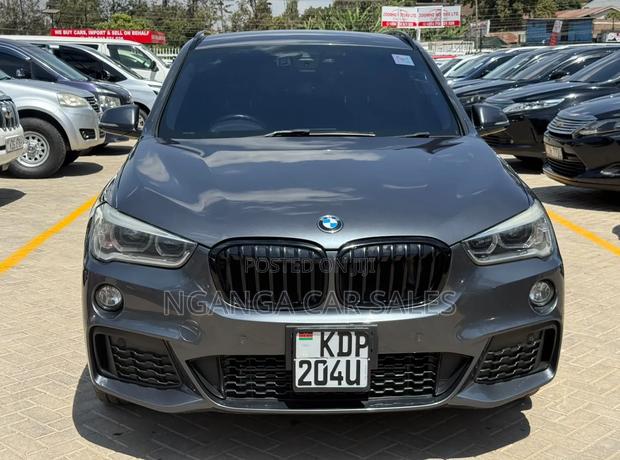 BMW X1 xDrive28i AWD 2016 Gray