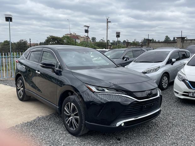 Toyota Harrier 2.0 2020