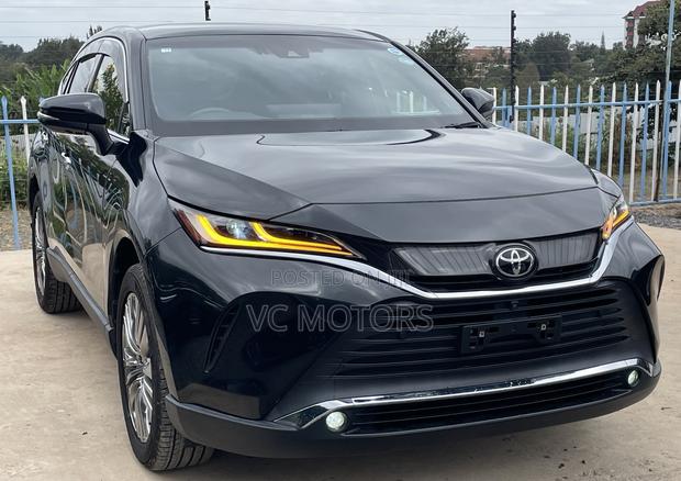 Toyota Harrier 2.0 2020