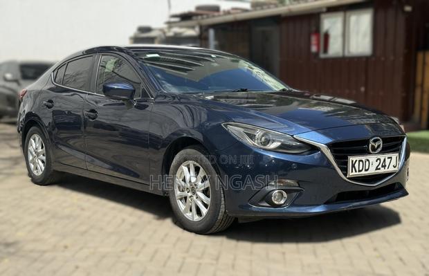 Mazda Axela SV Premium 2014 Blue