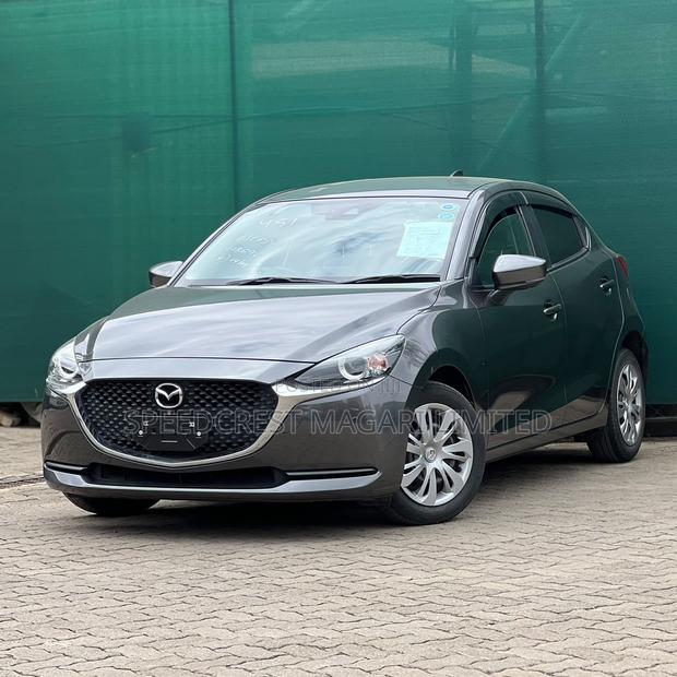 Mazda 2 2020 Gray