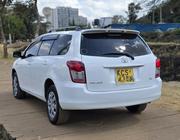 Toyota Corolla Fielder 2011 White for sale