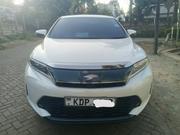 Toyota Harrier 2017 White for sale