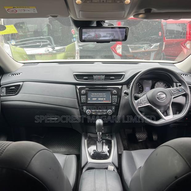 Nissan X-Trail 2019 White