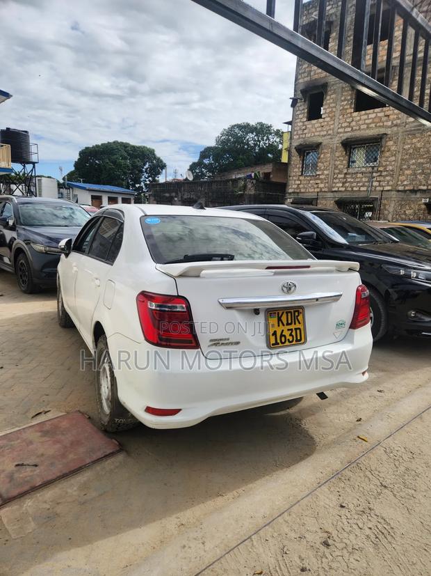 Toyota Axio 2017 White