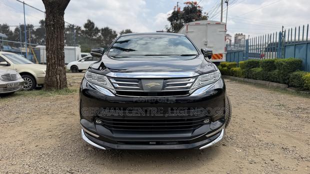 Toyota Harrier 2018 Black