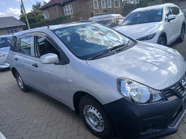 Nissan Advan 2019 Silver