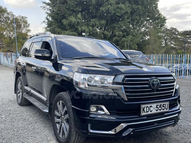 Toyota Land Cruiser 4.6 V8 ZX 2015