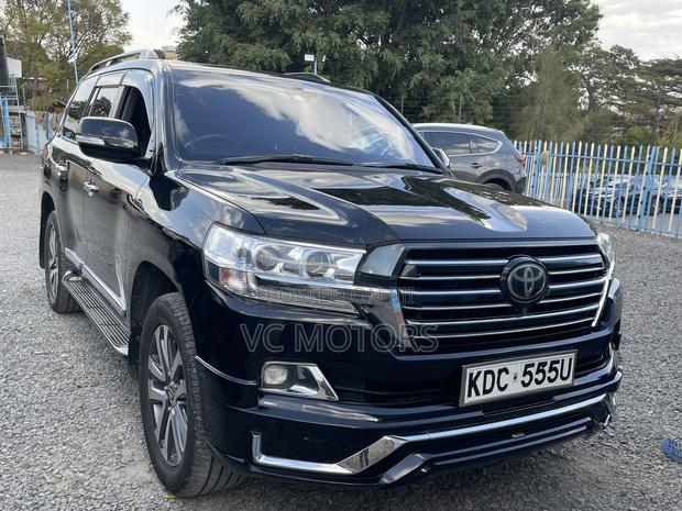Toyota Land Cruiser 4.6 V8 ZX 2015