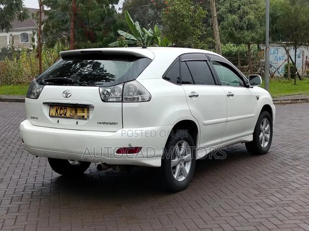 Toyota Harrier 2010 White